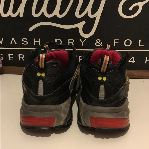 Ryka running shoes - Picture 3 of 6